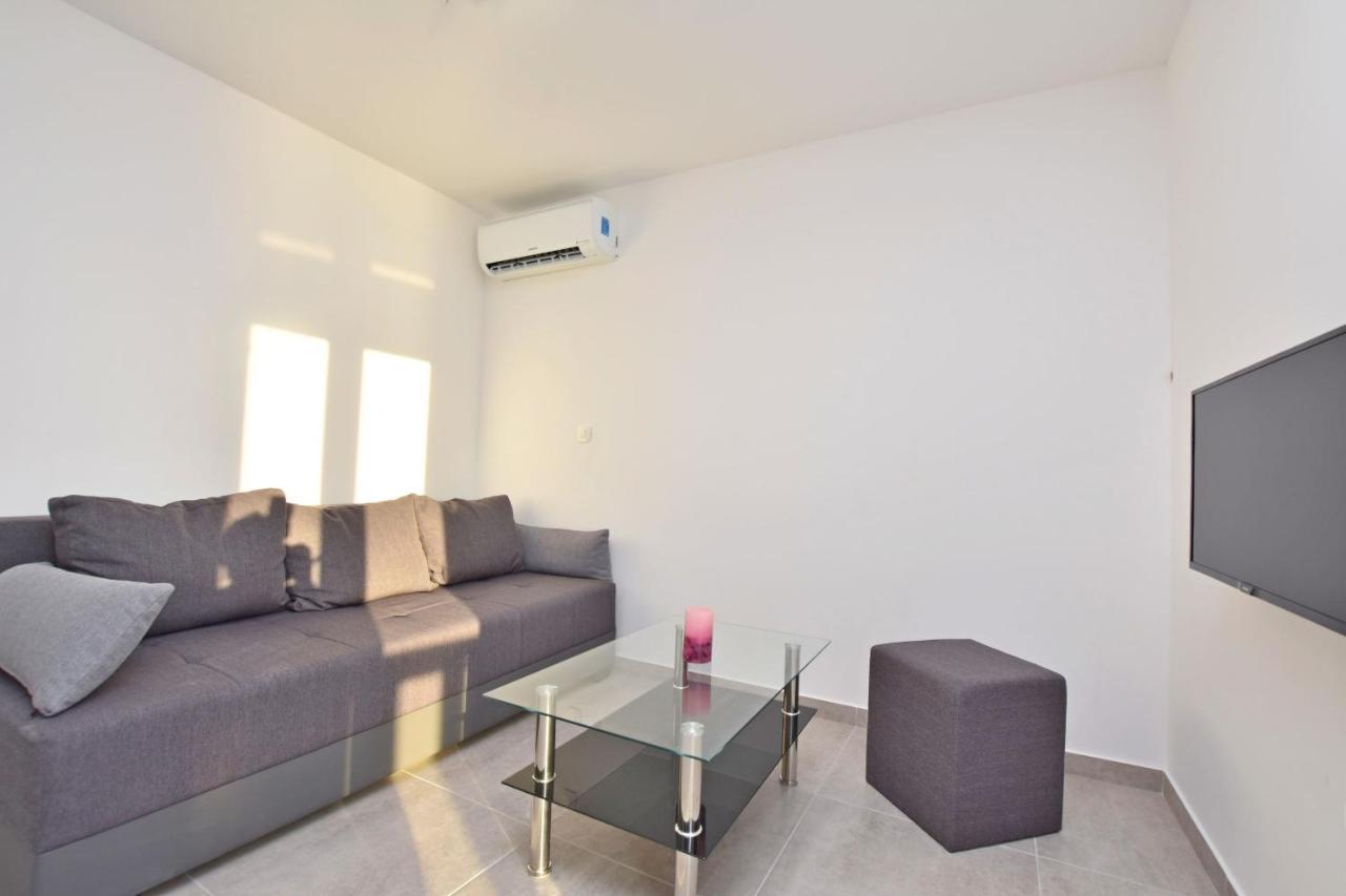 Apartments Danolic Pisak Exterior foto